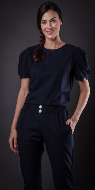 Filipina Navy Cosmopolitan